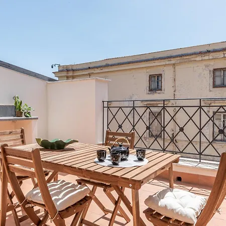 Oretea With Terrace By Wonderful Italy Apartment Palermo