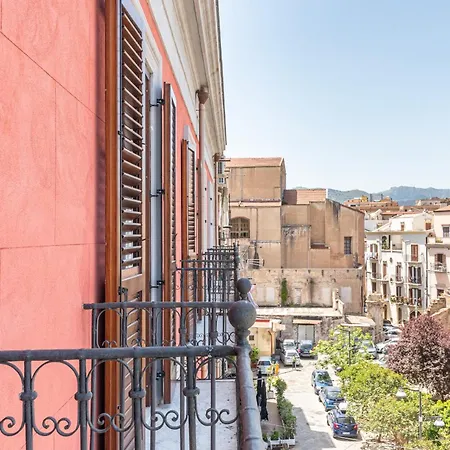 Oretea With Terrace By Wonderful Italy Apartment
