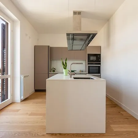 Apartment Oretea With Terrace By Wonderful Italy *